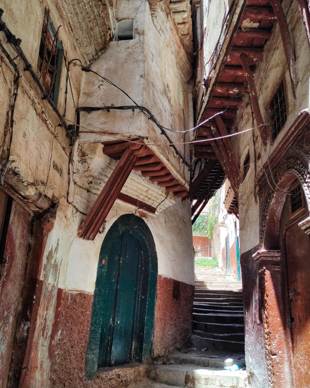 Nostalgic Voyages in Algeria